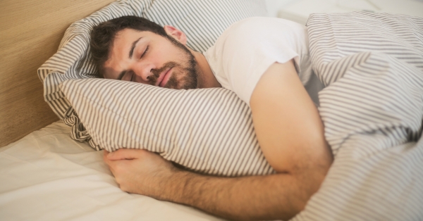 שינה ומערכת החיסון – איך זה עובד?