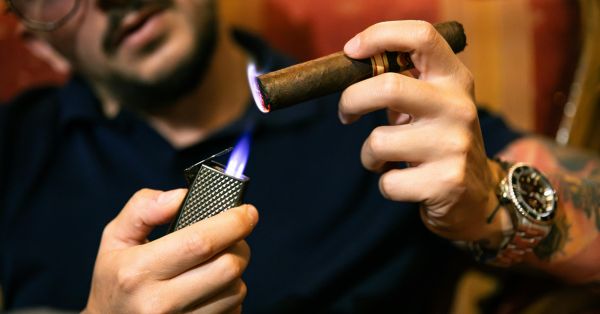 בחירה חכמה של מוצרי עישון: כך צרכנים מזהים איכות, בטיחות ושיקולי עלות